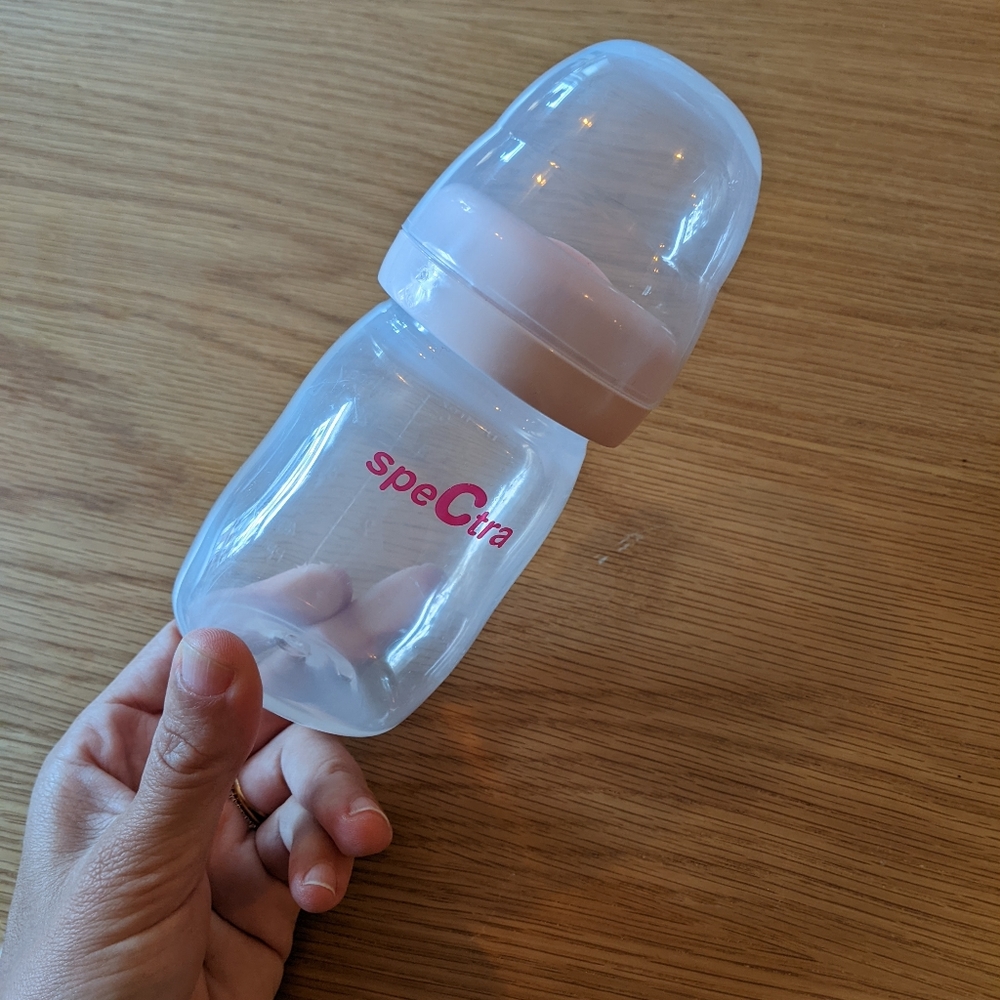 Spectra bottle caps and nipples